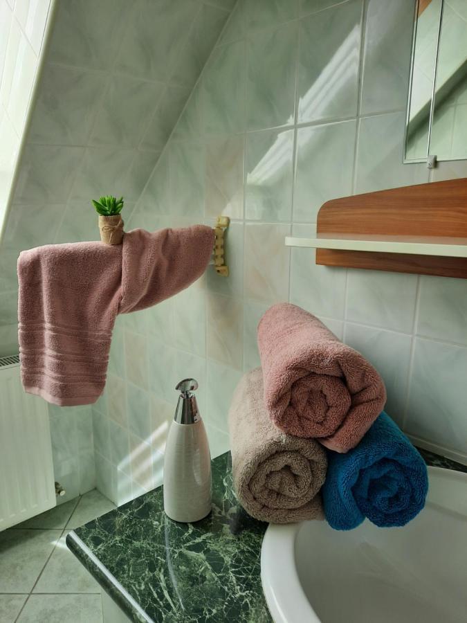 Harmonia Vendeghaz Apartment Balatonalmadi Ngoại thất bức ảnh
