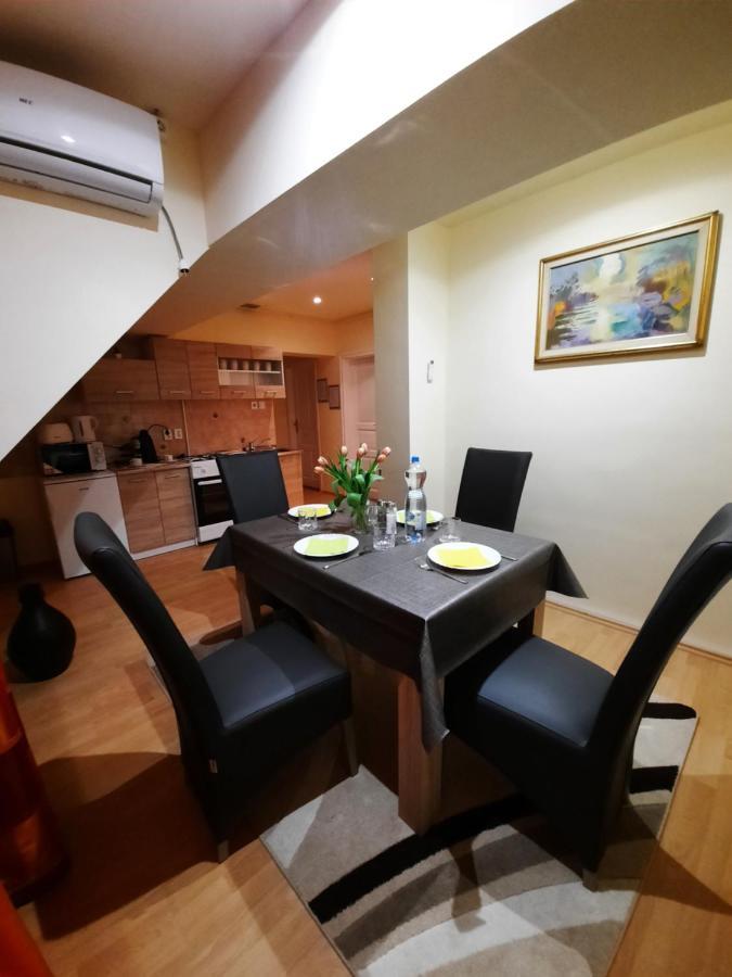Harmonia Vendeghaz Apartment Balatonalmadi Ngoại thất bức ảnh