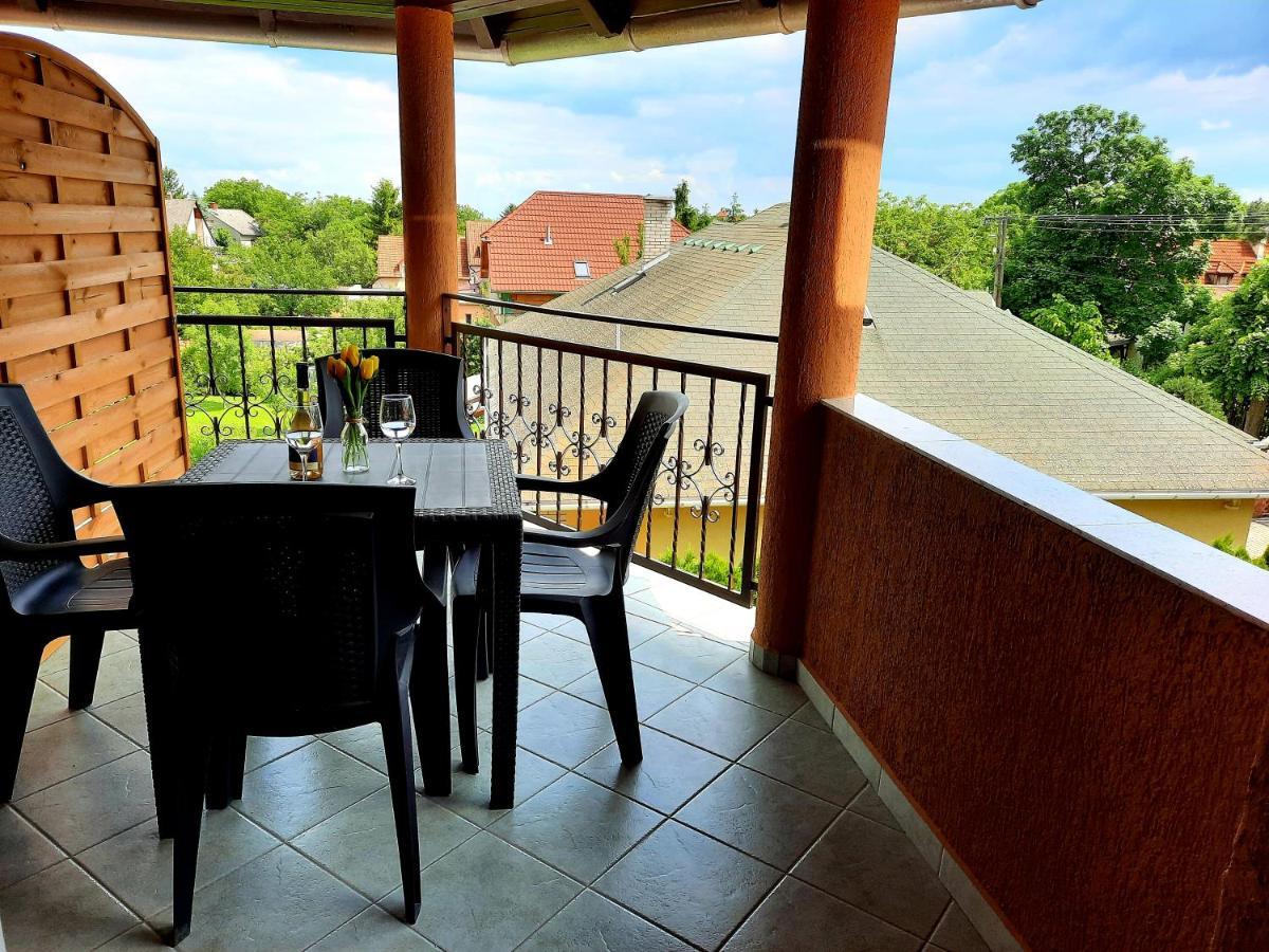 Harmonia Vendeghaz Apartment Balatonalmadi Ngoại thất bức ảnh