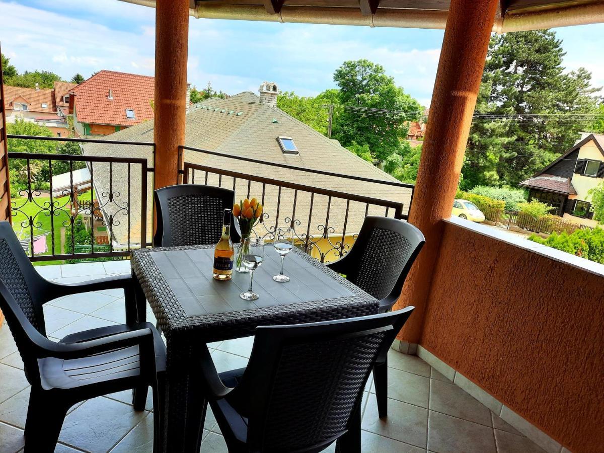 Harmonia Vendeghaz Apartment Balatonalmadi Ngoại thất bức ảnh