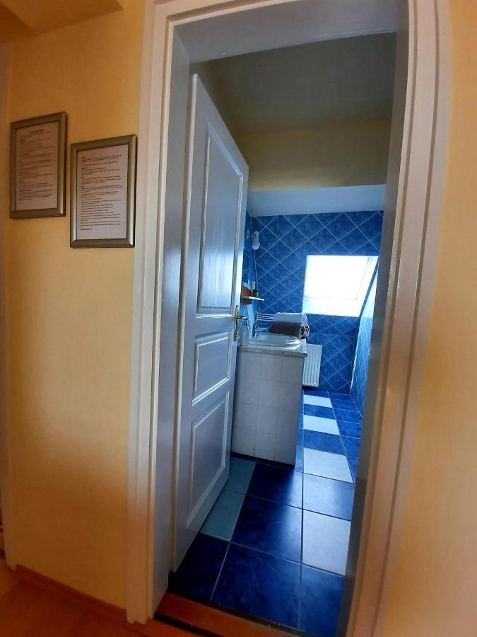 Harmonia Vendeghaz Apartment Balatonalmadi Ngoại thất bức ảnh